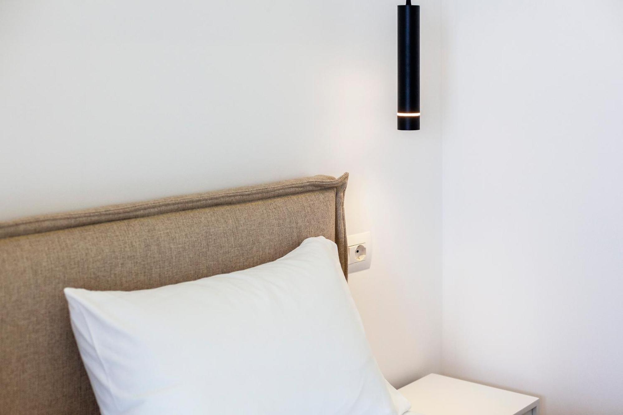 Ionio Rooms Himare Bagian luar foto